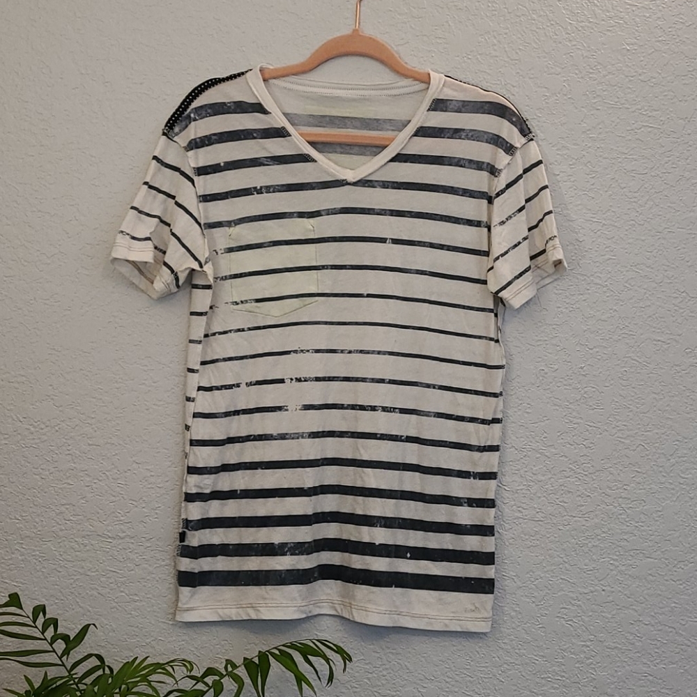 5 for $10 Cohesive Inside out t-shirt